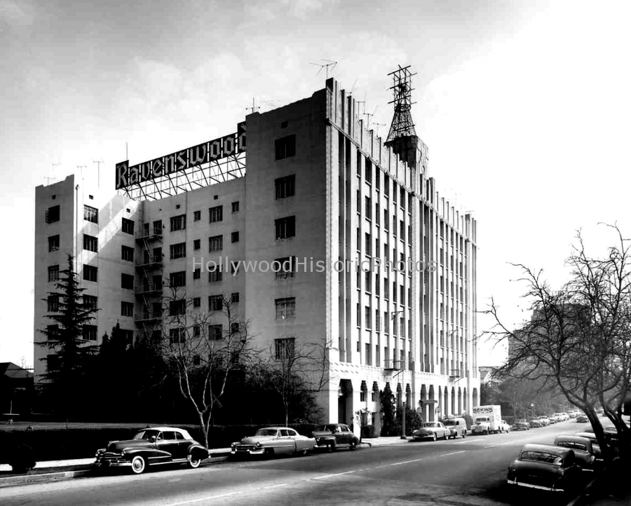 Ravenswood 1952 570 No. Rossmore Ave..jpg